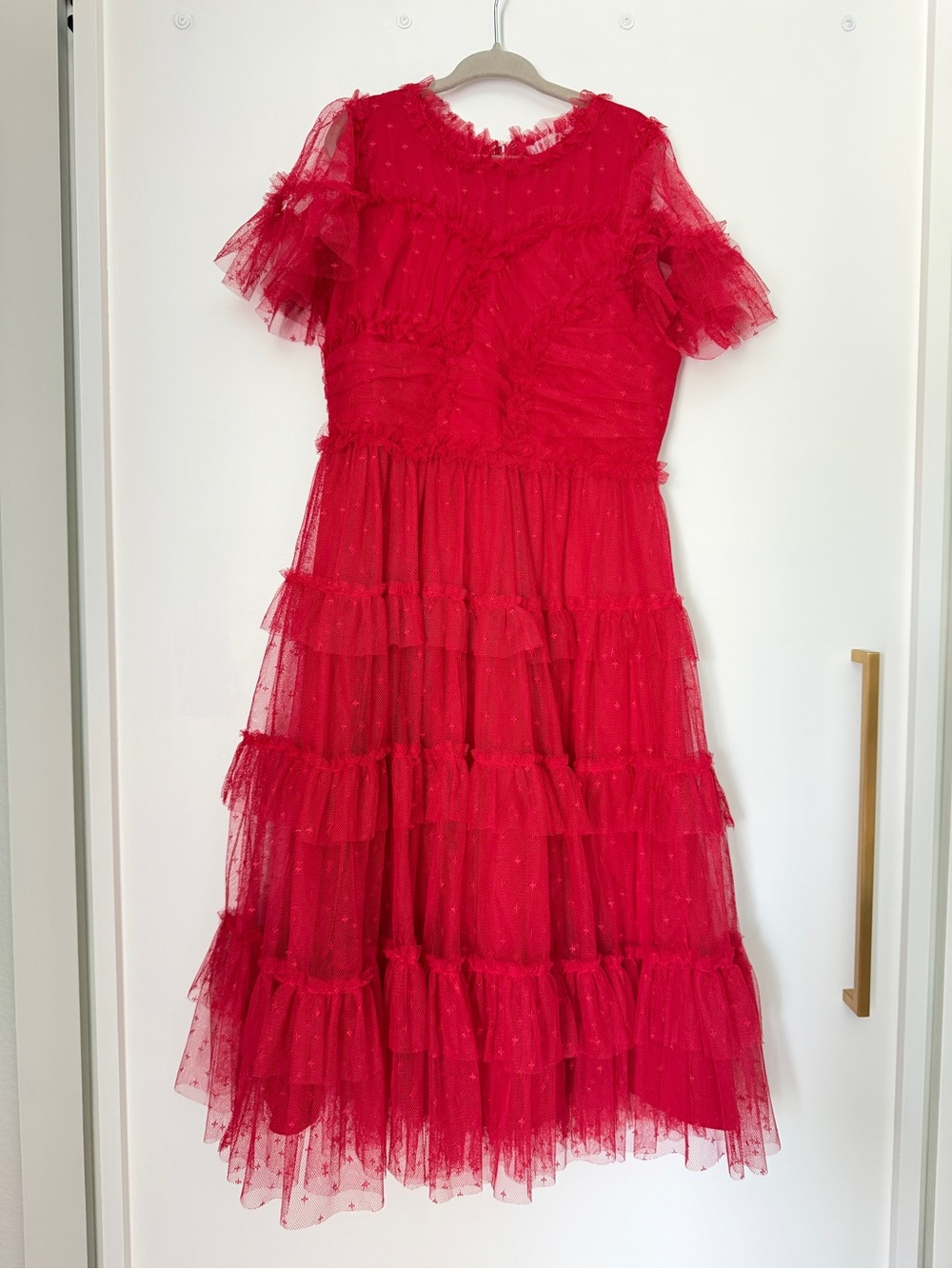 Girl’s Ivy City & Co Whimsical Red Tiered Tulle Dress. Size 8.